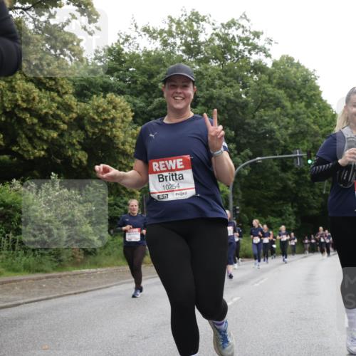 14.06.2026 - REWE Women's Run Jannik Wohlers http://msf.ph/oto/9791120 14.06.2026 10:05:05 Laufen 10254, 657, 10002, 7, 10001 meine-sportfotos.de