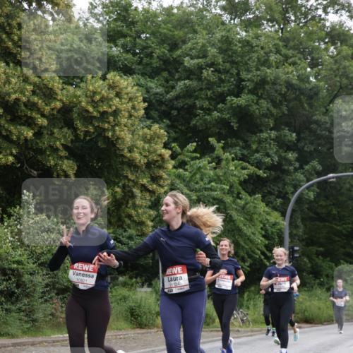 14.06.2026 - REWE Women's Run Jannik Wohlers http://msf.ph/oto/9791161 14.06.2026 10:05:11 Laufen 10821, 11124, 7 meine-sportfotos.de