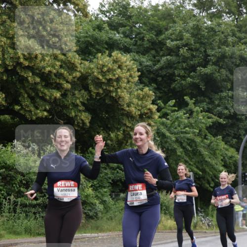 14.06.2026 - REWE Women's Run Jannik Wohlers http://msf.ph/oto/9791179 14.06.2026 10:05:11 Laufen 10821, 11124, 657 meine-sportfotos.de