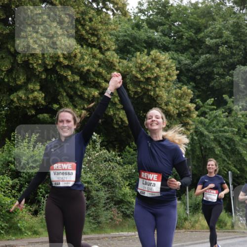 14.06.2026 - REWE Women's Run Jannik Wohlers http://msf.ph/oto/9791192 14.06.2026 10:05:12 Laufen 10821, 57, 11124, 651, 10591 meine-sportfotos.de