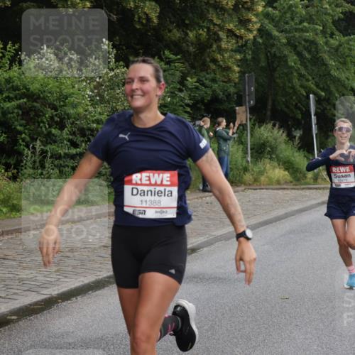 14.06.2026 - REWE Women's Run Jannik Wohlers http://msf.ph/oto/9791220 14.06.2026 09:48:01 Laufen 11388, 7, 10971 meine-sportfotos.de