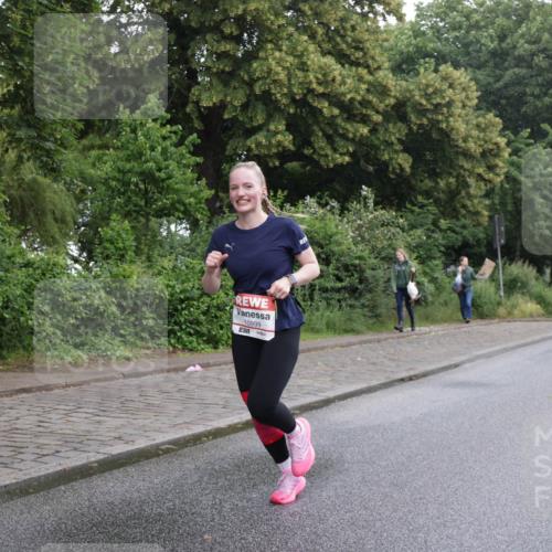 14.06.2026 - REWE Women's Run Jannik Wohlers http://msf.ph/oto/9791285 14.06.2026 09:48:16 Laufen 10999 meine-sportfotos.de