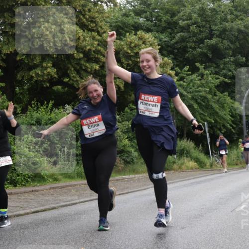 14.06.2026 - REWE Women's Run Jannik Wohlers http://msf.ph/oto/9791299 14.06.2026 10:05:19 Laufen 11450, 10985, 10499 meine-sportfotos.de