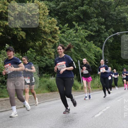 14.06.2026 - REWE Women's Run Jannik Wohlers http://msf.ph/oto/9791358 14.06.2026 10:05:26 Laufen 10955 meine-sportfotos.de