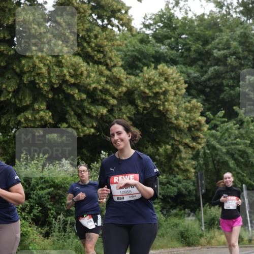 14.06.2026 - REWE Women's Run Jannik Wohlers http://msf.ph/oto/9791371 14.06.2026 10:05:27 Laufen 10955 meine-sportfotos.de