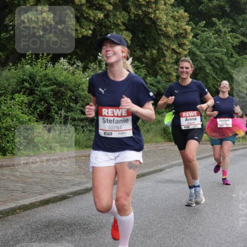 14.06.2026 - REWE Women's Run Jannik Wohlers http://msf.ph/oto/9791462 14.06.2026 09:49:25 Laufen 10794, 7, 10943, 57 meine-sportfotos.de