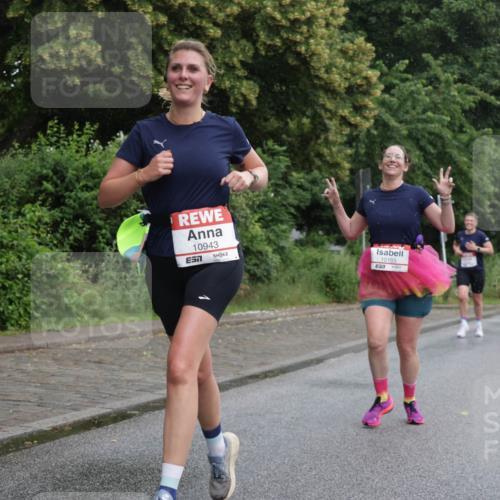14.06.2026 - REWE Women's Run Jannik Wohlers http://msf.ph/oto/9791468 14.06.2026 09:49:26 Laufen 10943, 7, 10103, 7 meine-sportfotos.de
