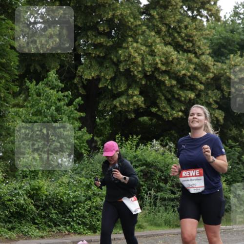 14.06.2026 - REWE Women's Run Jannik Wohlers http://msf.ph/oto/9791494 14.06.2026 10:05:43 Laufen 10429 meine-sportfotos.de