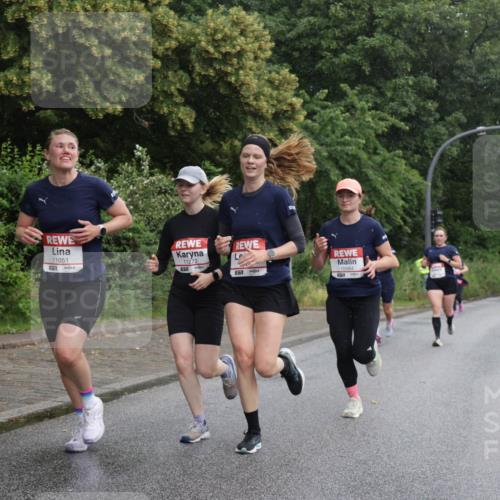 14.06.2026 - REWE Women's Run Jannik Wohlers http://msf.ph/oto/9791518 14.06.2026 09:49:30 Laufen 11051, 51, 11272, 10984 meine-sportfotos.de