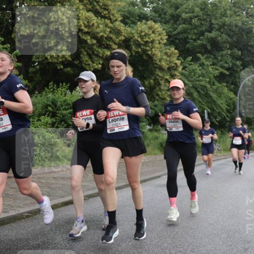 14.06.2026 - REWE Women's Run Jannik Wohlers http://msf.ph/oto/9791537 14.06.2026 09:49:30 Laufen 11051, 67, 10424, 10984, 651 meine-sportfotos.de