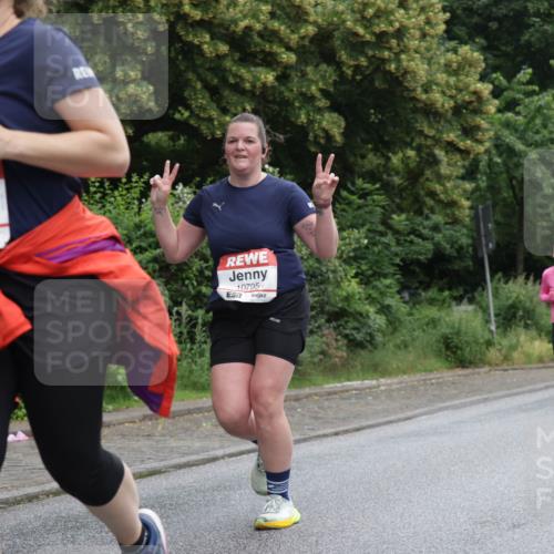 14.06.2026 - REWE Women's Run Jannik Wohlers http://msf.ph/oto/9791578 14.06.2026 10:05:55 Laufen 10325, 10795, 57 meine-sportfotos.de
