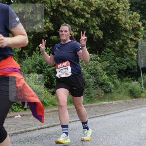 14.06.2026 - REWE Women's Run Jannik Wohlers http://msf.ph/oto/9791584 14.06.2026 10:05:55 Laufen 10325, 577, 10795 meine-sportfotos.de