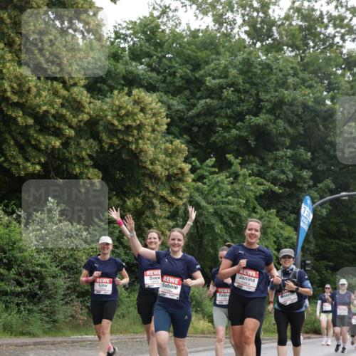 14.06.2026 - REWE Women's Run Jannik Wohlers http://msf.ph/oto/9791716 14.06.2026 10:06:15 Laufen 10770, 11494, 11348, 10804 meine-sportfotos.de