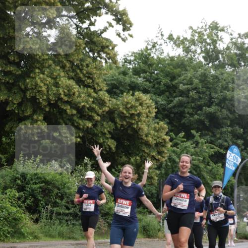 14.06.2026 - REWE Women's Run Jannik Wohlers http://msf.ph/oto/9791741 14.06.2026 10:06:16 Laufen 10769, 11494, 10804, 7, 00, 10086 meine-sportfotos.de