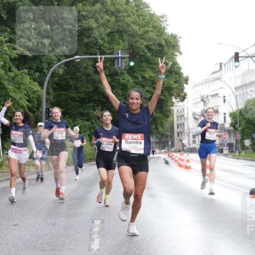 14.06.2026 - REWE Women's Run Jannik Wohlers http://msf.ph/oto/9791960 14.06.2026 09:50:17 Laufen 57, 11389, 657 meine-sportfotos.de