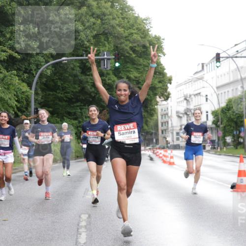 14.06.2026 - REWE Women's Run Jannik Wohlers http://msf.ph/oto/9791965 14.06.2026 09:50:18 Laufen 10434, 10899, 11389, 57 meine-sportfotos.de