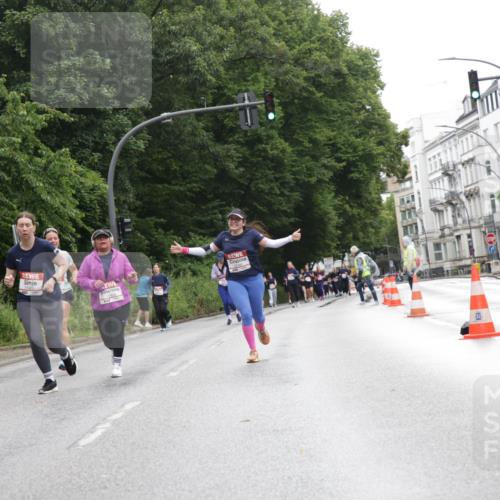 14.06.2026 - REWE Women's Run Jannik Wohlers http://msf.ph/oto/9791966 14.06.2026 10:06:32 Laufen 1 meine-sportfotos.de