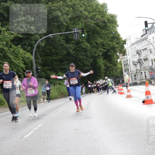 14.06.2026 - REWE Women's Run Jannik Wohlers http://msf.ph/oto/9791972 14.06.2026 10:06:32 Laufen 01, 7 meine-sportfotos.de