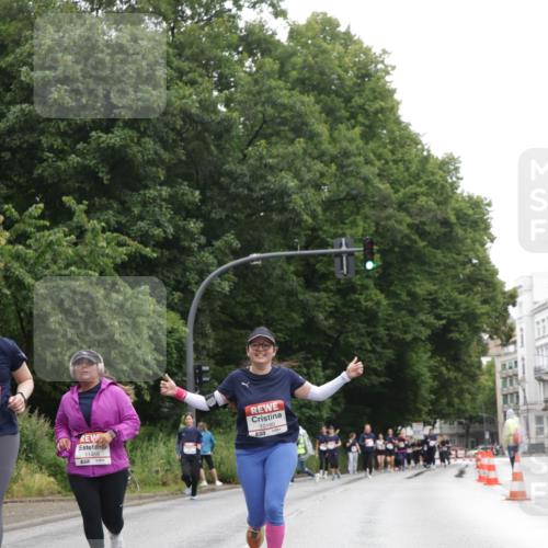 14.06.2026 - REWE Women's Run Jannik Wohlers http://msf.ph/oto/9791974 14.06.2026 10:06:34 Laufen 11458, 10180 meine-sportfotos.de