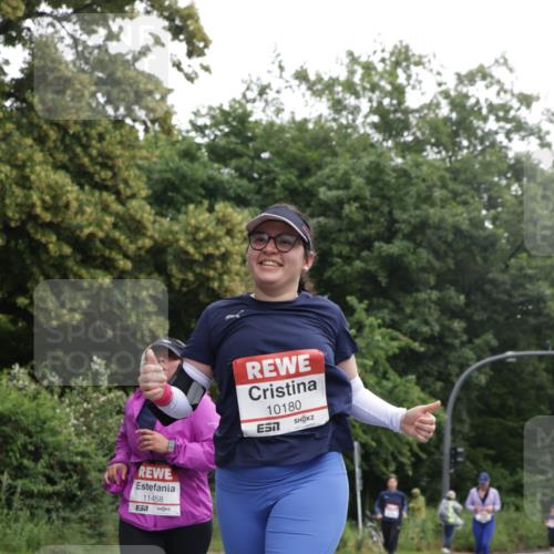 14.06.2026 - REWE Women's Run Jannik Wohlers http://msf.ph/oto/9791996 14.06.2026 10:06:36 Laufen 11458, 7, 10180 meine-sportfotos.de