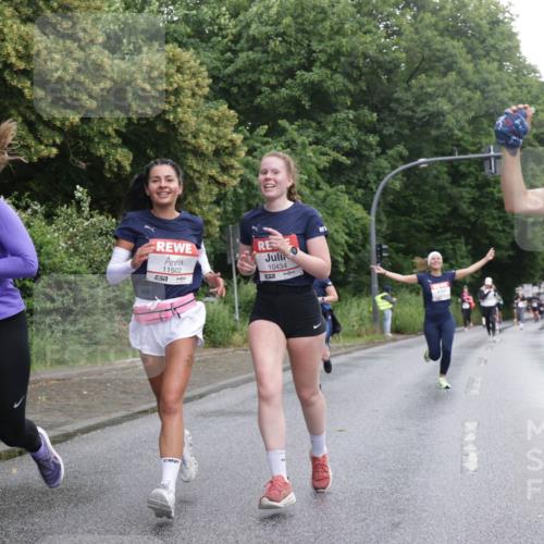 14.06.2026 - REWE Women's Run Jannik Wohlers http://msf.ph/oto/9792010 14.06.2026 09:50:20 Laufen 10299, 517, 11502, 57, 10434, 10899 meine-sportfotos.de