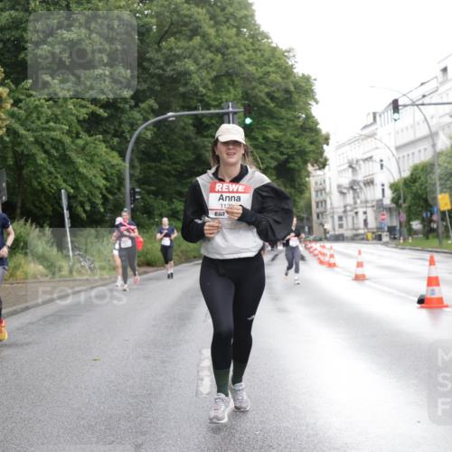 14.06.2026 - REWE Women's Run Jannik Wohlers http://msf.ph/oto/9792057 14.06.2026 09:50:28 Laufen 112, 7 meine-sportfotos.de