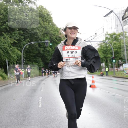 14.06.2026 - REWE Women's Run Jannik Wohlers http://msf.ph/oto/9792086 14.06.2026 09:50:28 Laufen 11387, 11266, 7 meine-sportfotos.de