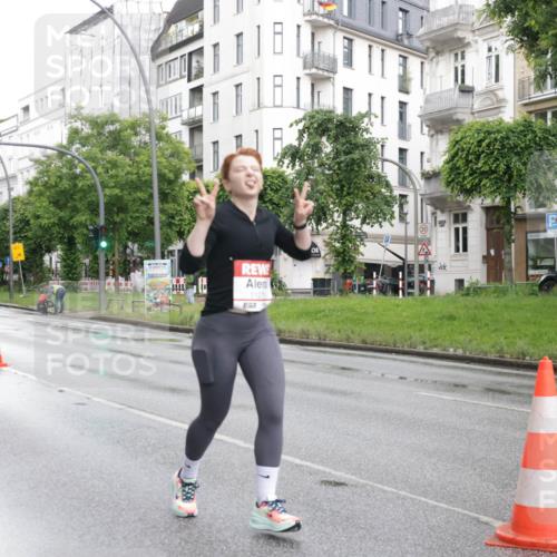 14.06.2026 - REWE Women's Run Jannik Wohlers http://msf.ph/oto/9792121 14.06.2026 09:50:34 Laufen 1129, 57 meine-sportfotos.de