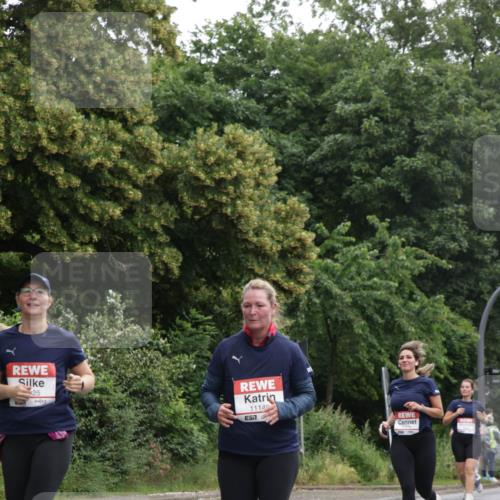 14.06.2026 - REWE Women's Run Jannik Wohlers http://msf.ph/oto/9792135 14.06.2026 10:06:51 Laufen 25, 11149, 57 meine-sportfotos.de