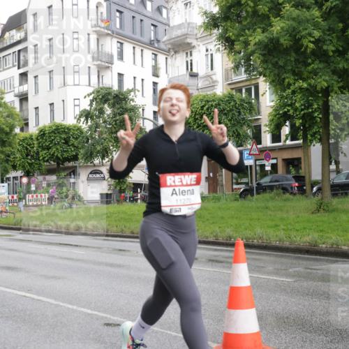 14.06.2026 - REWE Women's Run Jannik Wohlers http://msf.ph/oto/9792136 14.06.2026 09:50:34 Laufen 11270, 7, 301 meine-sportfotos.de
