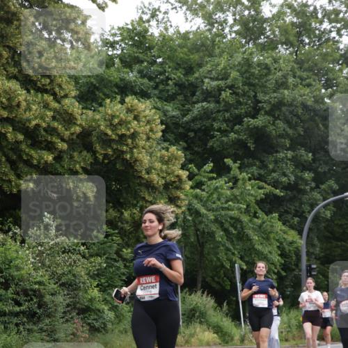 14.06.2026 - REWE Women's Run Jannik Wohlers http://msf.ph/oto/9792159 14.06.2026 10:06:53 Laufen 657, 11419 meine-sportfotos.de