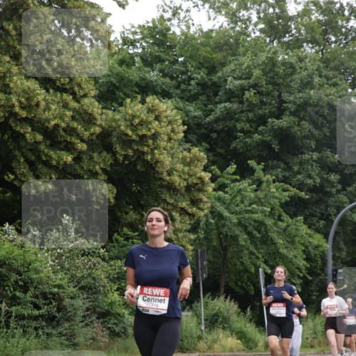 14.06.2026 - REWE Women's Run Jannik Wohlers http://msf.ph/oto/9792167 14.06.2026 10:06:53 Laufen 11419 meine-sportfotos.de