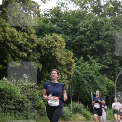 14.06.2026 - REWE Women's Run Jannik Wohlers http://msf.ph/oto/9792169 14.06.2026 10:06:53 Laufen 11419 meine-sportfotos.de