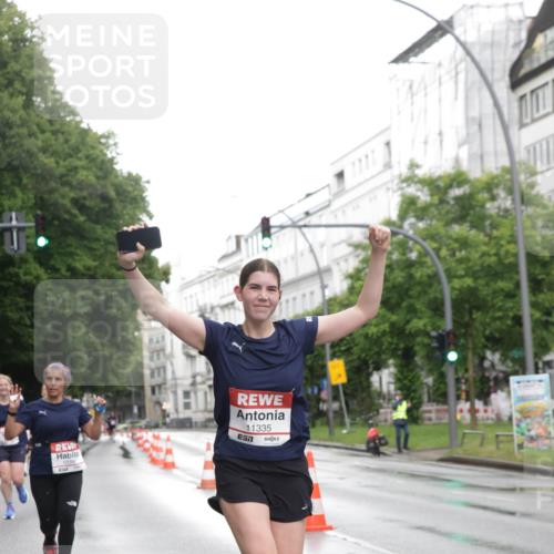 14.06.2026 - REWE Women's Run Jannik Wohlers http://msf.ph/oto/9792179 14.06.2026 09:50:44 Laufen 1098, 11335 meine-sportfotos.de