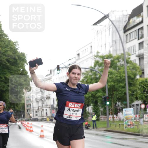 14.06.2026 - REWE Women's Run Jannik Wohlers http://msf.ph/oto/9792188 14.06.2026 09:50:44 Laufen 10986, 11335, 7 meine-sportfotos.de