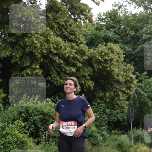 14.06.2026 - REWE Women's Run Jannik Wohlers http://msf.ph/oto/9792196 14.06.2026 10:06:54 Laufen 11419 meine-sportfotos.de