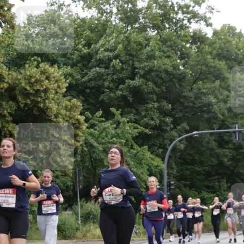14.06.2026 - REWE Women's Run Jannik Wohlers http://msf.ph/oto/9792232 14.06.2026 10:06:56 Laufen 10818, 10916, 7 meine-sportfotos.de