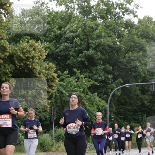 14.06.2026 - REWE Women's Run Jannik Wohlers http://msf.ph/oto/9792237 14.06.2026 10:06:56 Laufen 10818, 7, 11258, 10916 meine-sportfotos.de
