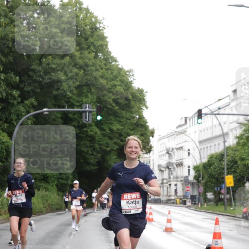 14.06.2026 - REWE Women's Run Jannik Wohlers http://msf.ph/oto/9792238 14.06.2026 09:50:47 Laufen 10066, 57 meine-sportfotos.de