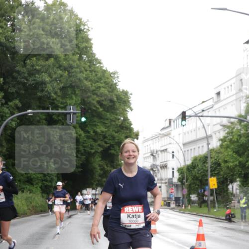 14.06.2026 - REWE Women's Run Jannik Wohlers http://msf.ph/oto/9792245 14.06.2026 09:50:47 Laufen 10066 meine-sportfotos.de