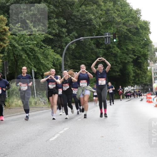 14.06.2026 - REWE Women's Run Jannik Wohlers http://msf.ph/oto/9792263 14.06.2026 10:07:00 Laufen 10384, 10147 meine-sportfotos.de