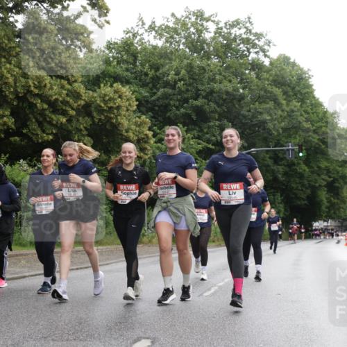 14.06.2026 - REWE Women's Run Jannik Wohlers http://msf.ph/oto/9792322 14.06.2026 10:07:04 Laufen 10146, 51, 10145 meine-sportfotos.de