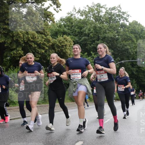 14.06.2026 - REWE Women's Run Jannik Wohlers http://msf.ph/oto/9792341 14.06.2026 10:07:04 Laufen 10146, 108, 10186, 7, 10147, 10145 meine-sportfotos.de