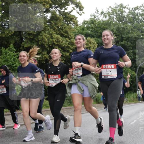 14.06.2026 - REWE Women's Run Jannik Wohlers http://msf.ph/oto/9792360 14.06.2026 10:07:05 Laufen 10186, 10146, 517, 10148, 57, 10147, 10145, 11113 meine-sportfotos.de