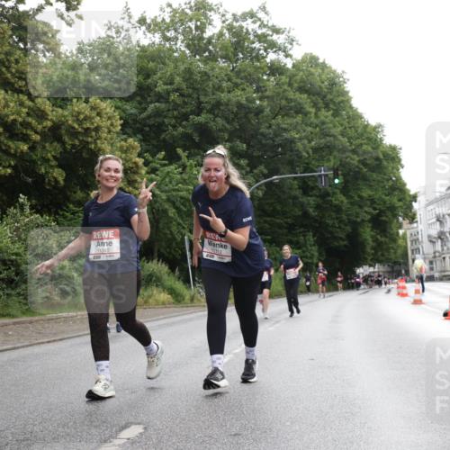 14.06.2026 - REWE Women's Run Jannik Wohlers http://msf.ph/oto/9792373 14.06.2026 10:07:05 Laufen 11340, 11113 meine-sportfotos.de