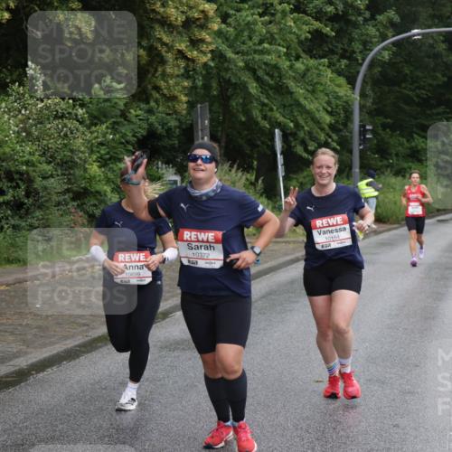14.06.2026 - REWE Women's Run Jannik Wohlers http://msf.ph/oto/9792378 14.06.2026 09:51:02 Laufen 10699, 10372, 657, 10154, 57 meine-sportfotos.de