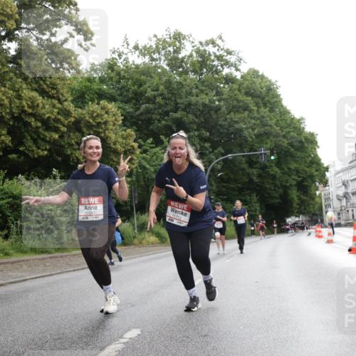 14.06.2026 - REWE Women's Run Jannik Wohlers http://msf.ph/oto/9792383 14.06.2026 10:07:06 Laufen 11340, 11113 meine-sportfotos.de