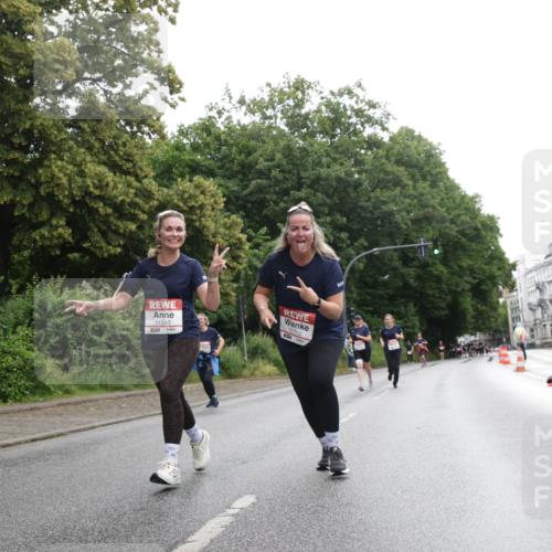 14.06.2026 - REWE Women's Run Jannik Wohlers http://msf.ph/oto/9792387 14.06.2026 10:07:06 Laufen 11340, 11113 meine-sportfotos.de