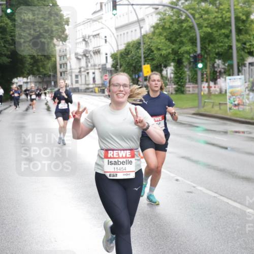 14.06.2026 - REWE Women's Run Jannik Wohlers http://msf.ph/oto/9792396 14.06.2026 09:51:06 Laufen 11454, 7 meine-sportfotos.de