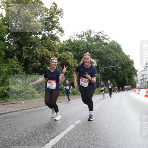 14.06.2026 - REWE Women's Run Jannik Wohlers http://msf.ph/oto/9792397 14.06.2026 10:07:06 Laufen 11340, 1111 meine-sportfotos.de